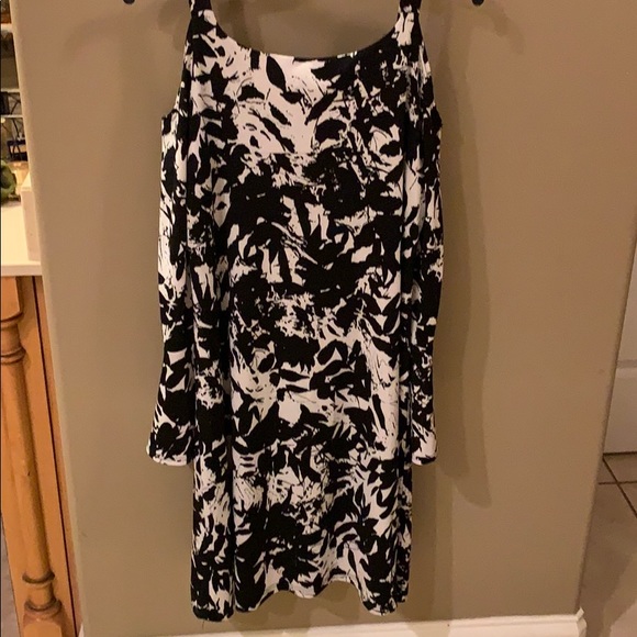karen kane cold shoulder dress